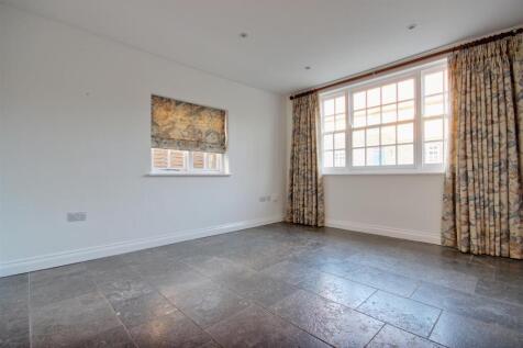 Chapel House (18).jpg