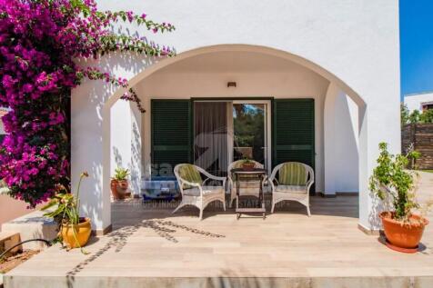 Villa with large garden and pool in Son Vitamina