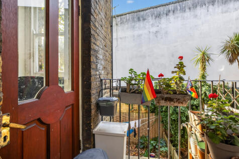 Property Image 25