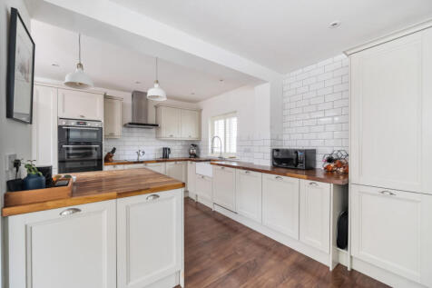 1294024-16-68359d...