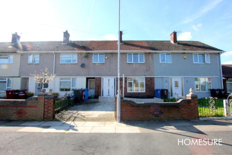 *** 3 BEDROOMS *** RECENTLY BEEN REFURBISHED TO A HIGH STANDARD *** 3 PIECE BATHROOM WITH AN OVERHEAD SHOWER *** NEW CARPETS! *** LAWN GARDEN TO REAR *** OFF-ROAD PARKING AVAILABLE *** GAS CENTRAL HEA