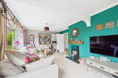 CAM01354G0-PR0516-STILL003