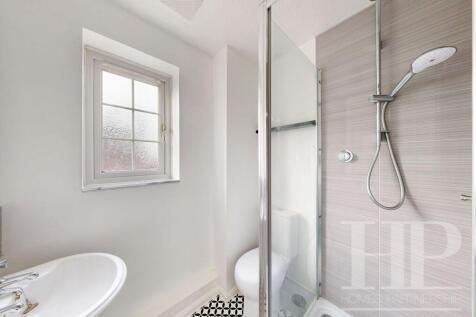 En-suite shower room