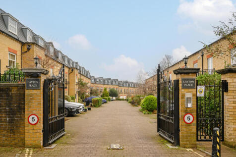 Located in the heart of kew Village, in this sought after gated development, a one-bedroom second floor apartment with allocated off-street parking.