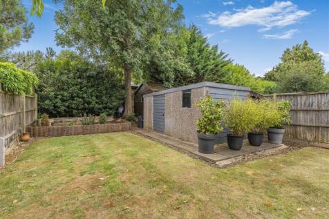 90 Oxford Road, Banbury-23.jpg