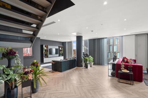 3 bed, 0 bath Apartment in Manchester - Photo 9