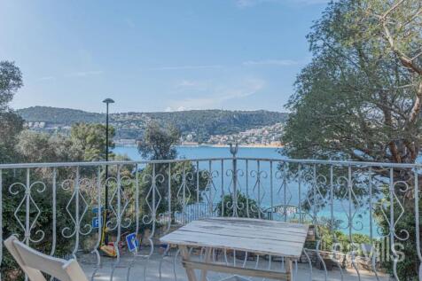 Terrace with sea view