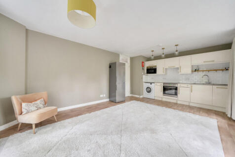 Kitchen/Living Room