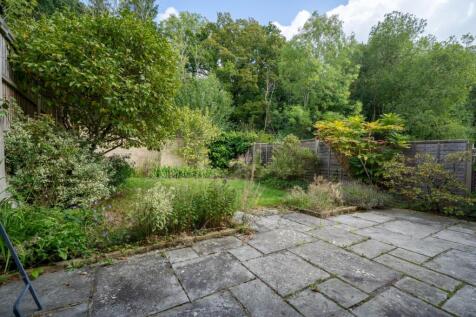 27-web-or-mls-78 WOODBURY ROAD FINISHED EDITS-24