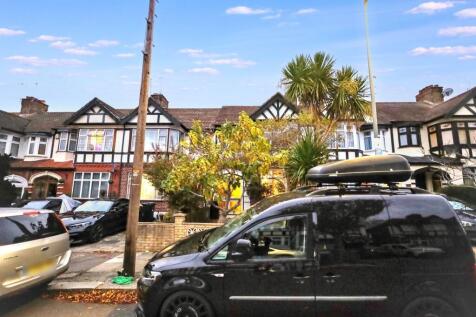 9 Joydon Drive, Chadwell Heath, Romford RM6 4ST