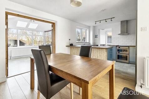 Dining Room/Kitchen