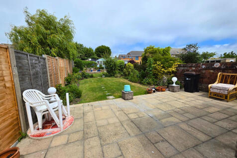 garden 3