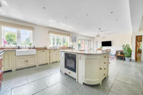 1318756-23-6867f5...