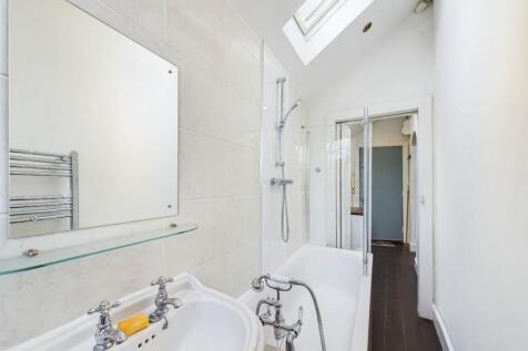 CAM01898G0-PR0131-ST