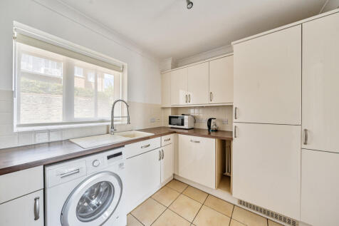 1328998-15-687a80...