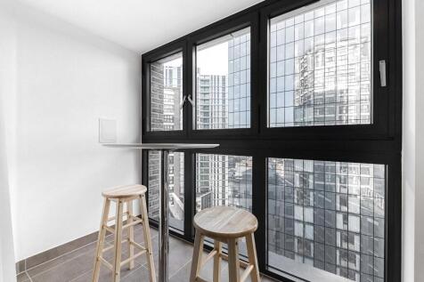 Wiverton Tower, E1