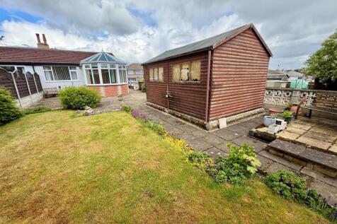 Bramleys Estate Agents - Hepworth Lane - Mirfield