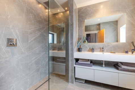 B 38 - 11 Charles...