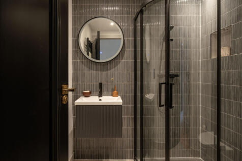 313740 - 719 Alaska Buildings, London SE1 - hig...