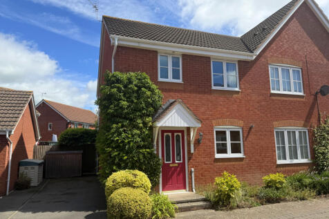 3 Bedroom Semi Detached for Sale