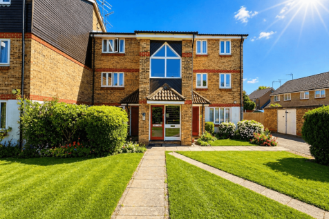 Pearce Manor, Chelmsford, Essex, CM2 9XH
