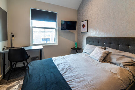 The Maze apt 5-00...