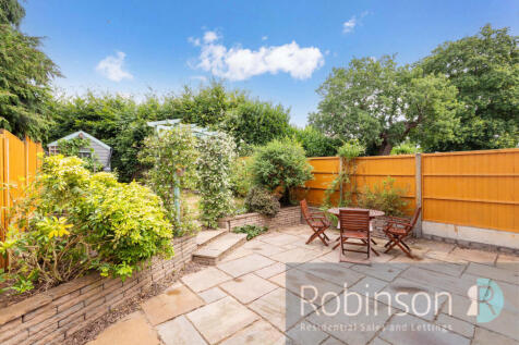 38 Lambourne Drive-1