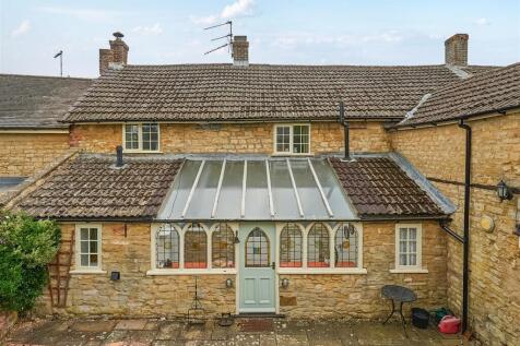 Bricklayers Cottage, 11 Careys Road, Pury End