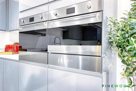 breakfast kitchen diner