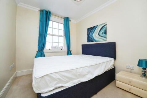 BEDROOM c8304b62-d46