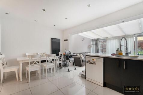 9_69075_watermarked - Copy.jpg