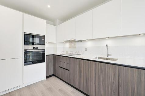 MENARA POINT, 2002 (4).jpg