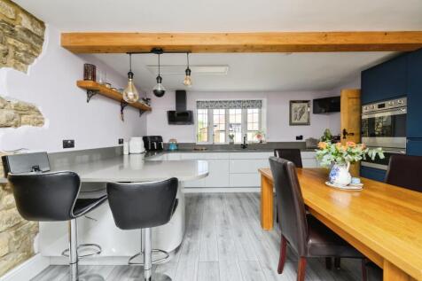 Cottage Kitchen