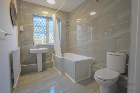 2a peterbourhg road -12.jpg