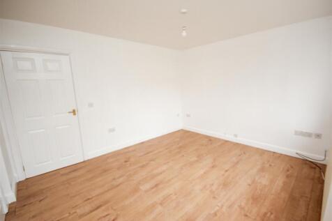 lounge 2.JPG