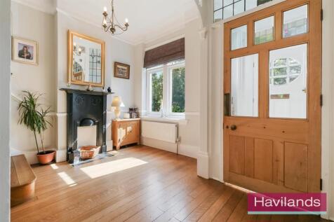 Green Dragon Lane-17.jpg