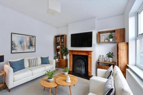 Lounge_1 - 0 (1).jpeg