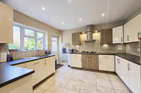 6BL Kitchen