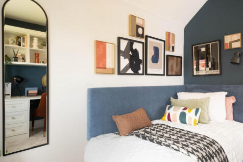 The Shaftesbury - Bedroom 3