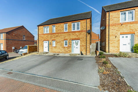2 Bedroom Semi Detached for Sale