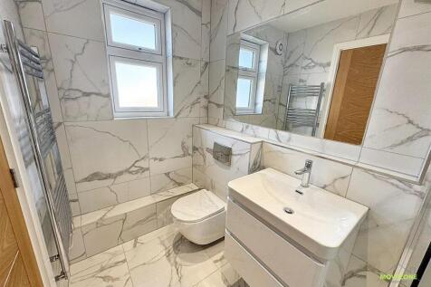 PHOTO-2025-08-22-11-26-39 4.jpg