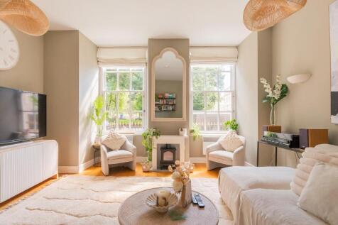FO2SFSP - Living Room B.jpg
