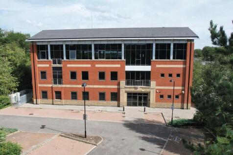 Office to rent in west ardsley