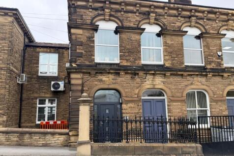 Office to rent in cleckheaton