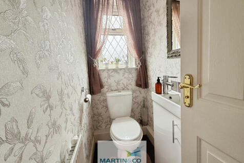 d9da7bfa-0-4446-8...