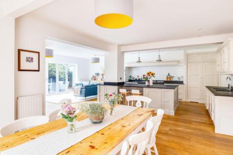 Kitchen / Lounge /Dining Room