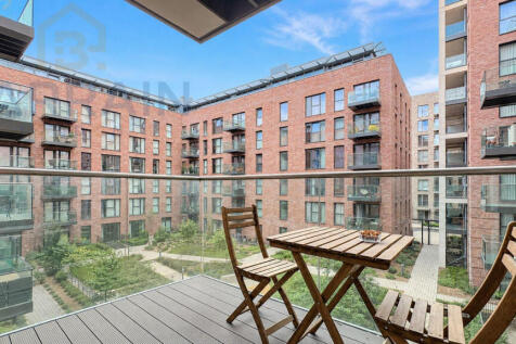 Green Street, E13 Studio For Sale By Barrain Londo
