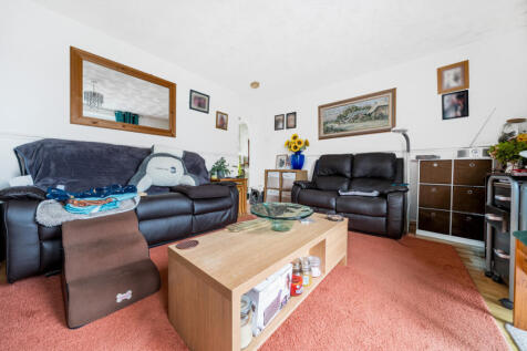 1407792-5-6984e6f...