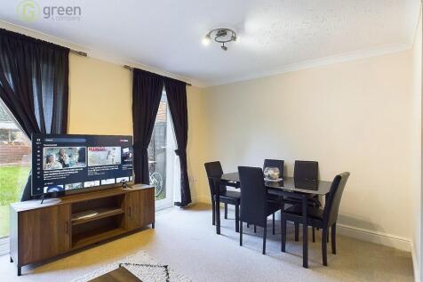 CAM03830G0-PR0106...