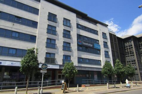1 Bedroom Flat in CO15 1FG